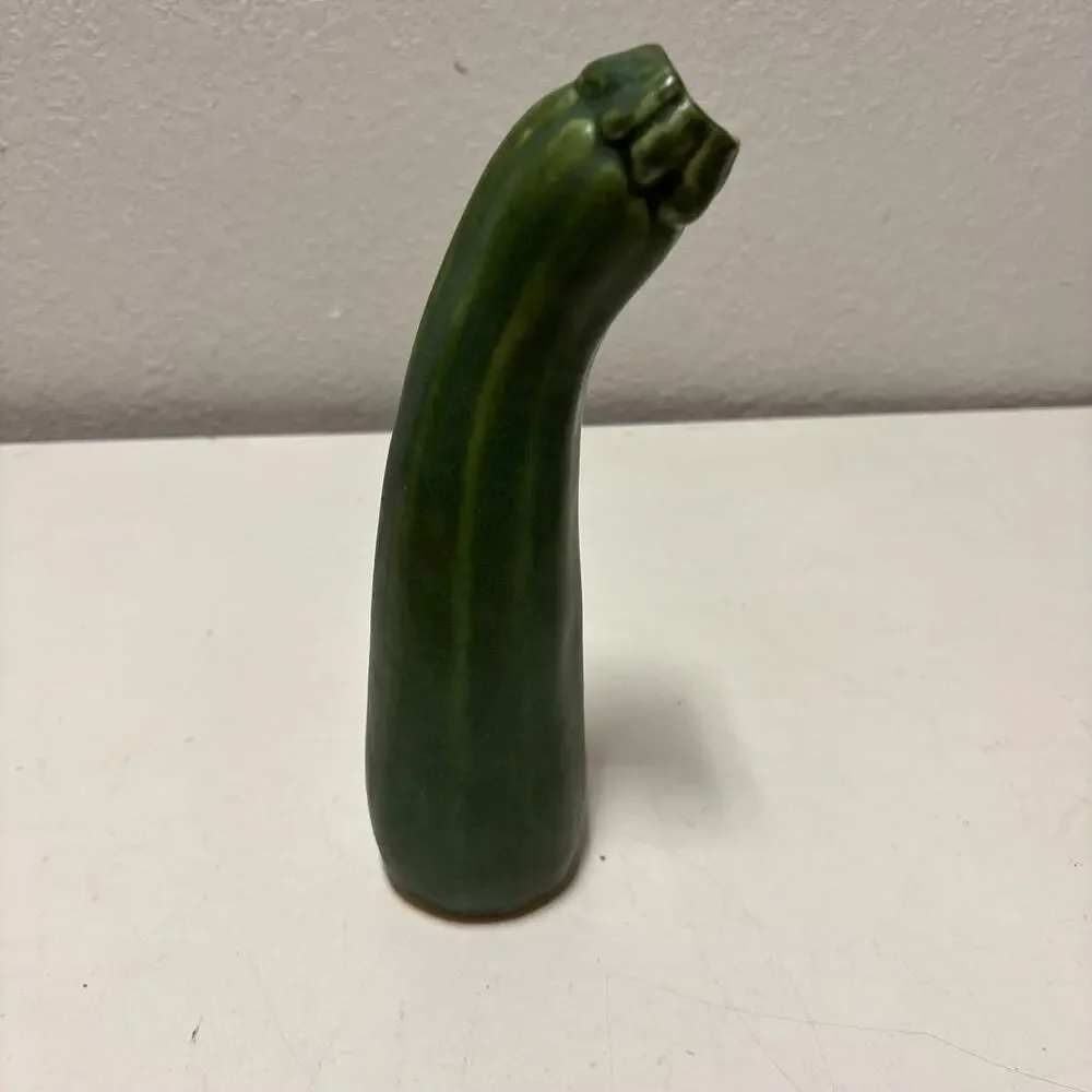 Vtg Patricia Garrett Zucchini Courgette Squash Pottery Vase 9